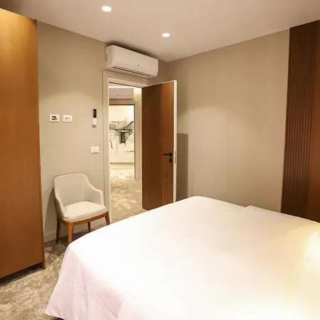 Hotel Urbanin &